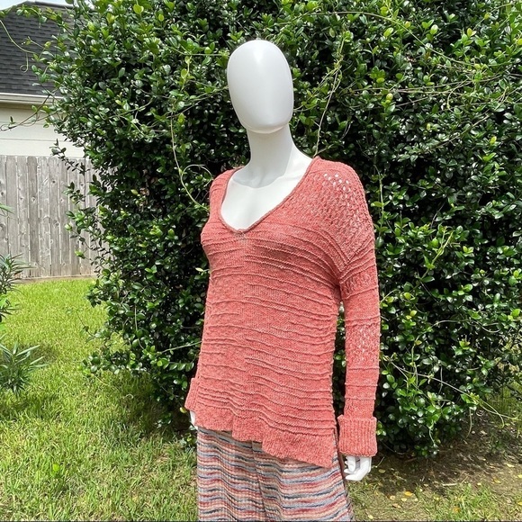 LUCKY Brand Crochet Rust Scoop Neck LongSleeve Layering Swe… - Picture 10 of 14